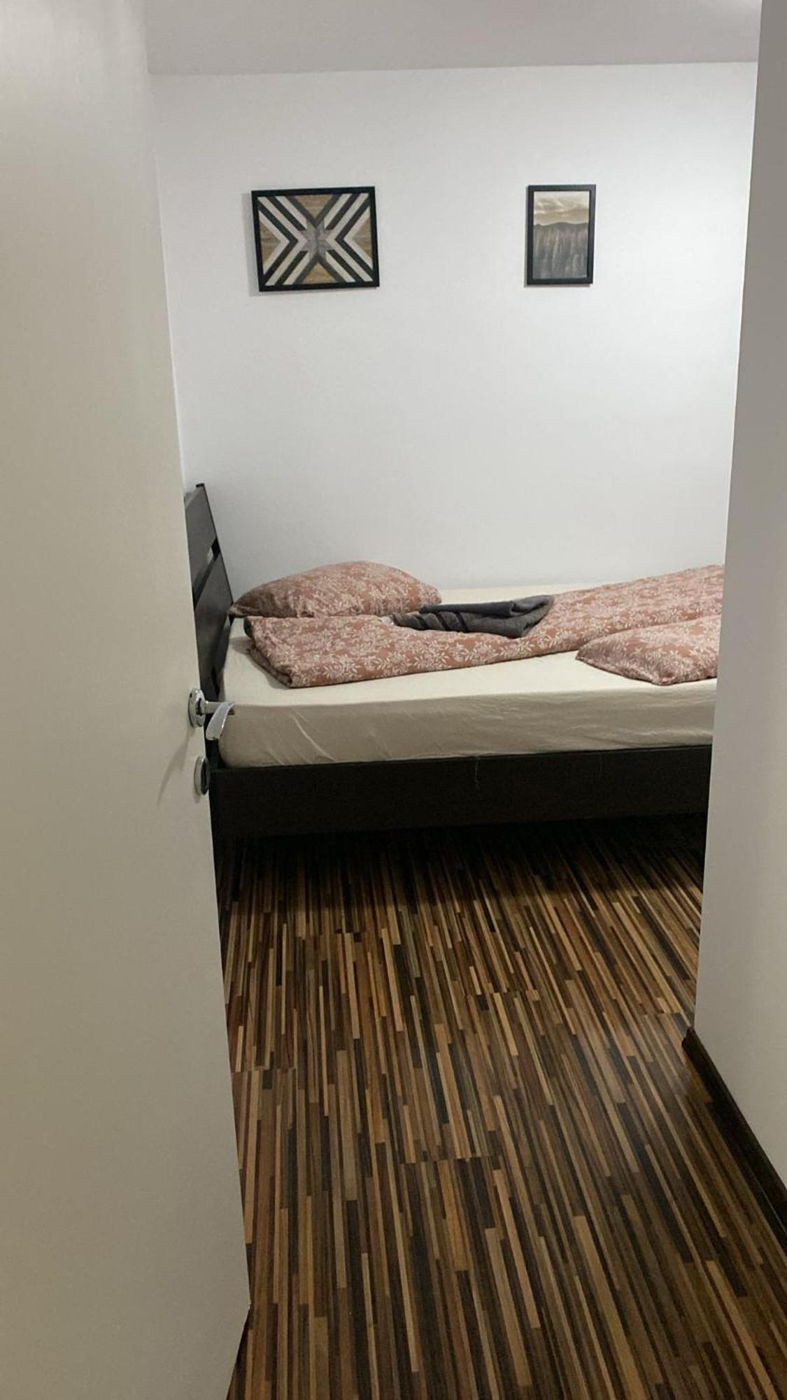 Vila Cri Cri Busteni Luaran gambar